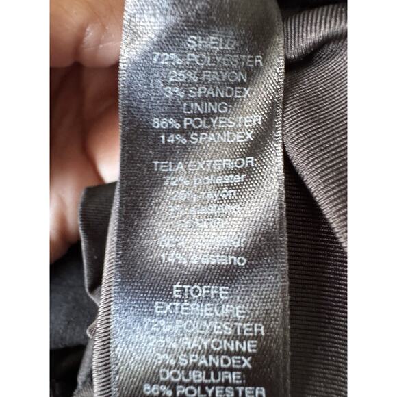 5 for $17 White House Black Market Women’s Black Dress Size 6 Fit & Flare - Picture 5 of 7